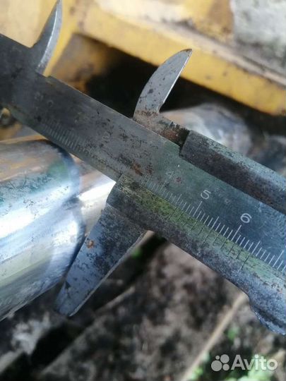 Тилтротатор Engcon без ковша