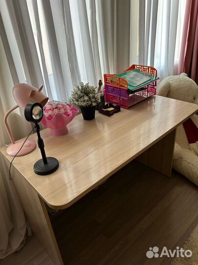 Письменный стол б/у