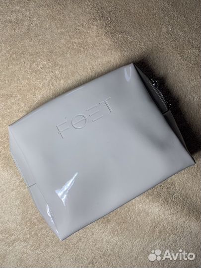 Косметички новые разные