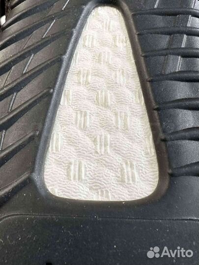 Adidas Yeezy Boost 350