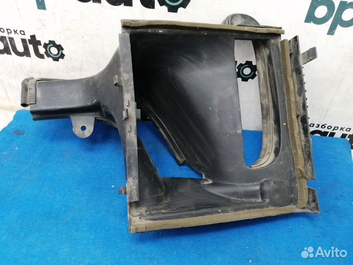 Воздуховод HY32-711460-AC Land Rover Discovery V