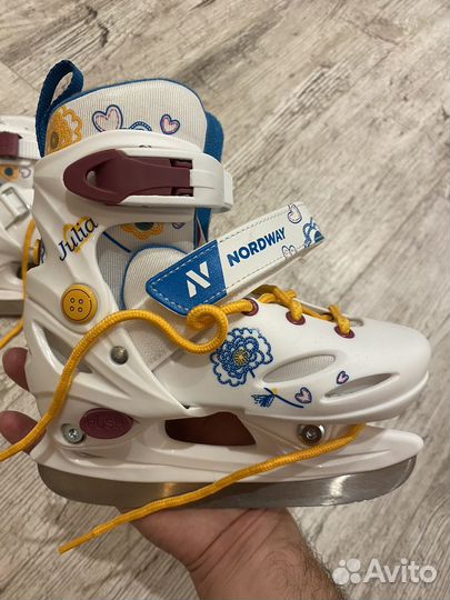 Коньки детские