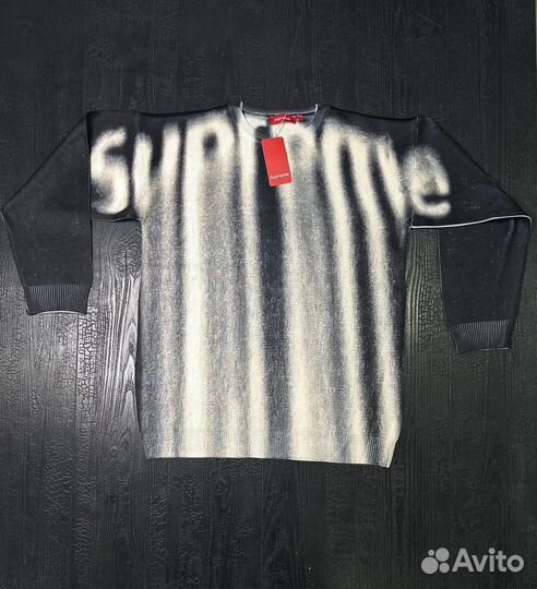 Свитер Supreme blurred logo sweater