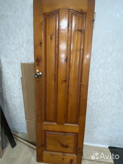 Дверь от ванной комнаты