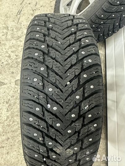Продам зимнюю резину с дисками