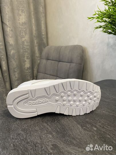 Кроссовки reebok женские