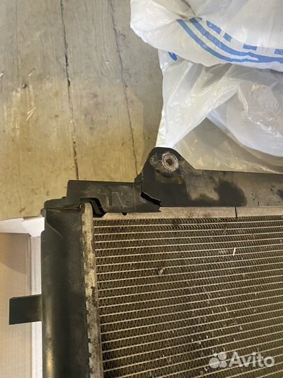 Радиатор охлаждения Toyota Land Cruiser Prado 150