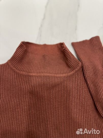 Водолазки и юбка 1500