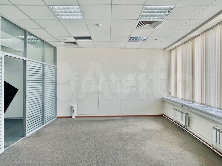 Сдам офисное помещение, 423 м²