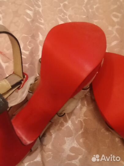 Босоножки женские 38 размер новые