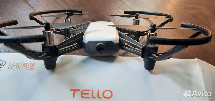 Квадрокоптер dji tello