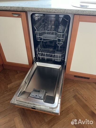 Посудомоечная машина Siemens SR64M001RU