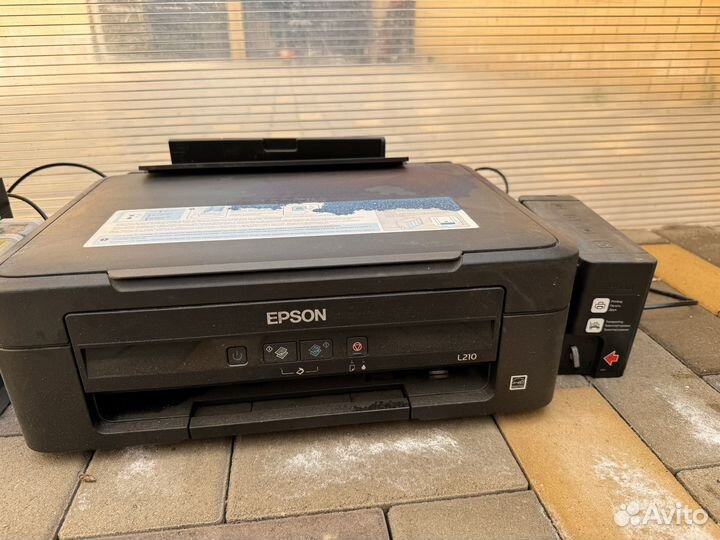 Цветной струйный принтер Epson 2шт