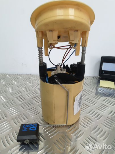 Б/У Насос топливный электрический