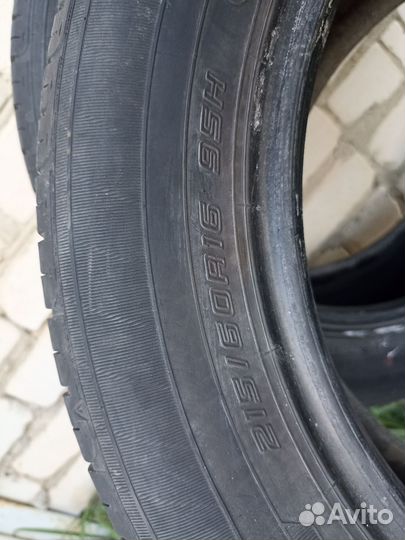 Dunlop Enasave EC203 215/60 R16 95H