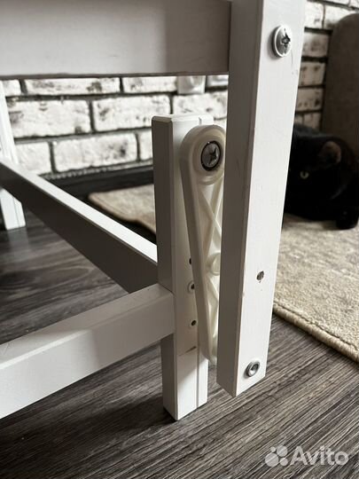 Детская кроватка с маятником 120 /60