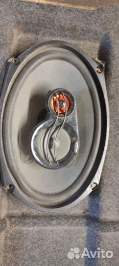 Акустическая полка ваз 21214