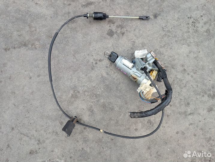 Замок зажигания Toyota Probox NCP55V 1NZ-FE