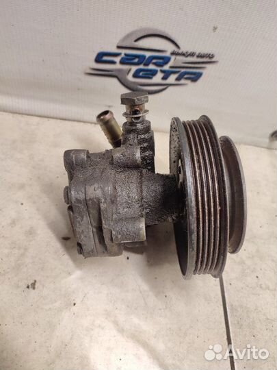 Насос гидроусилителя руля Volkswagen Passat B5 AEB