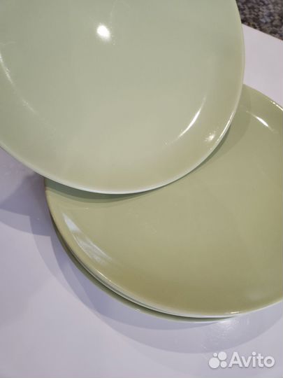 Тарелки IKEA зеленые