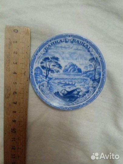 Декоративная тарелка-магнит