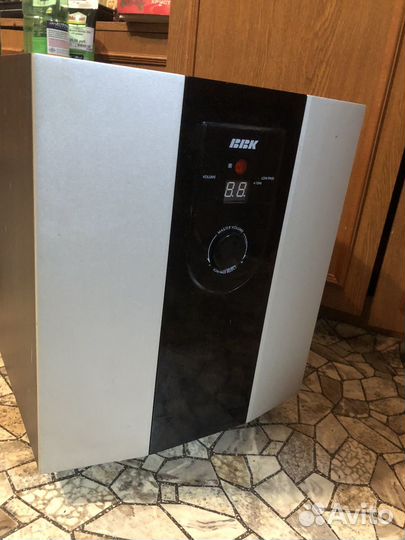 Сабвуфер bbk 120