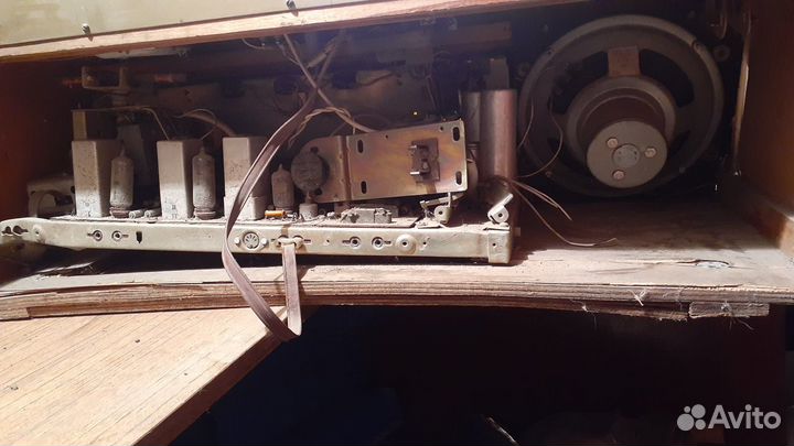 Радиола VEF радио (времен СССР)