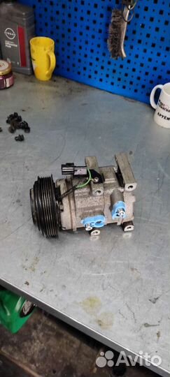Компрессор автомобильный