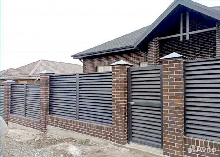 Забор из жалюзи ламелей под ключ