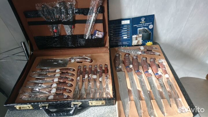 Набор ножей и кухонных принадлежностеей Royal