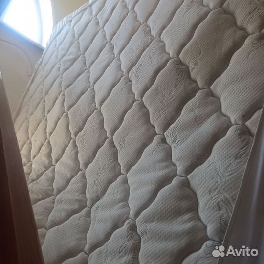 Матрас 2 на 2
