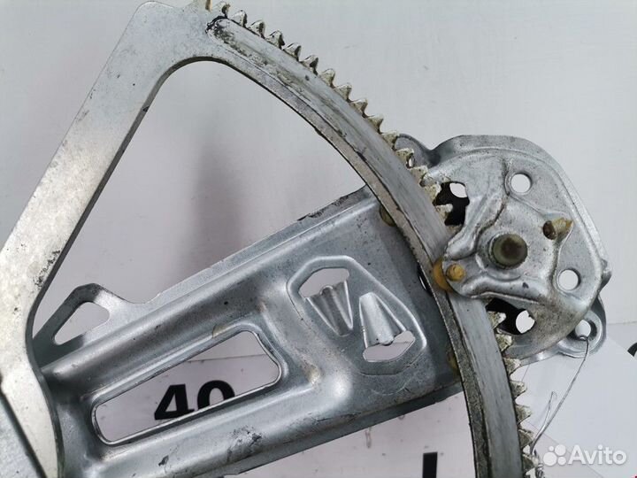 Стеклоподъемник Opel Zafira (A) 1999 90579503