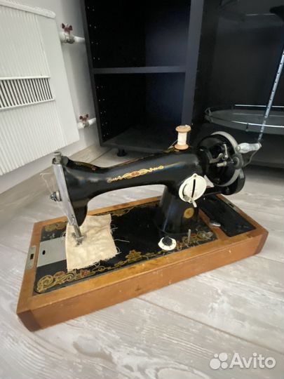 Швейная машинка бу ручная
