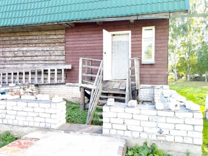 Дом 150 м² на участке 1 сот.