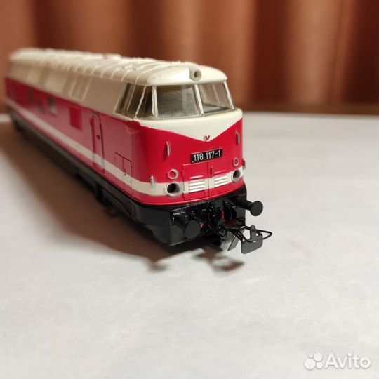 Локомотив Piko BR 118