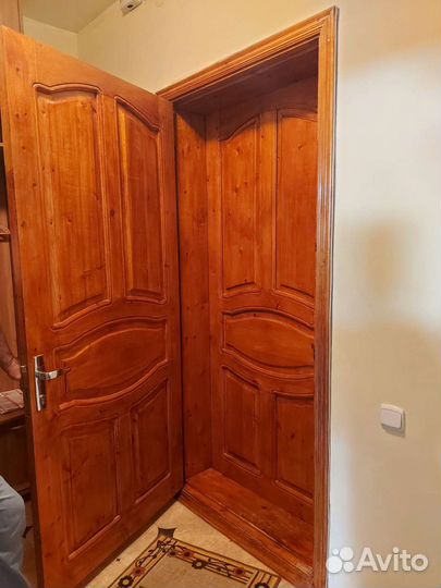 Дверь входная и межкомнатные