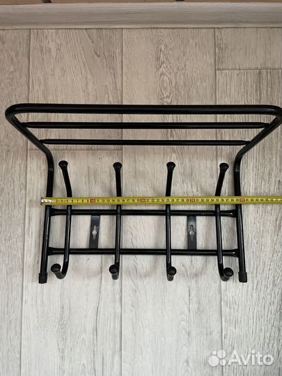 Вешалка настенная