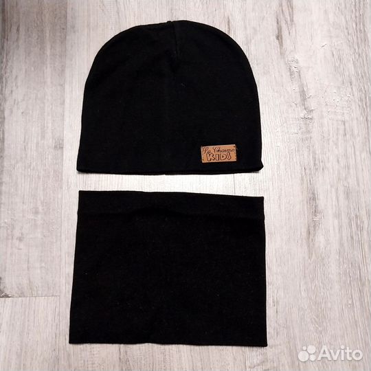 Продам комплект шапка +снуд для мальчика