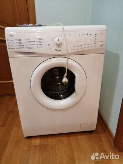 Стиральная машина на запчасти Wirpool