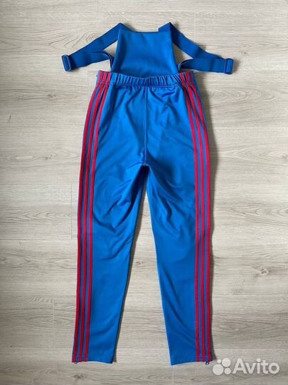 Разминочный костюм