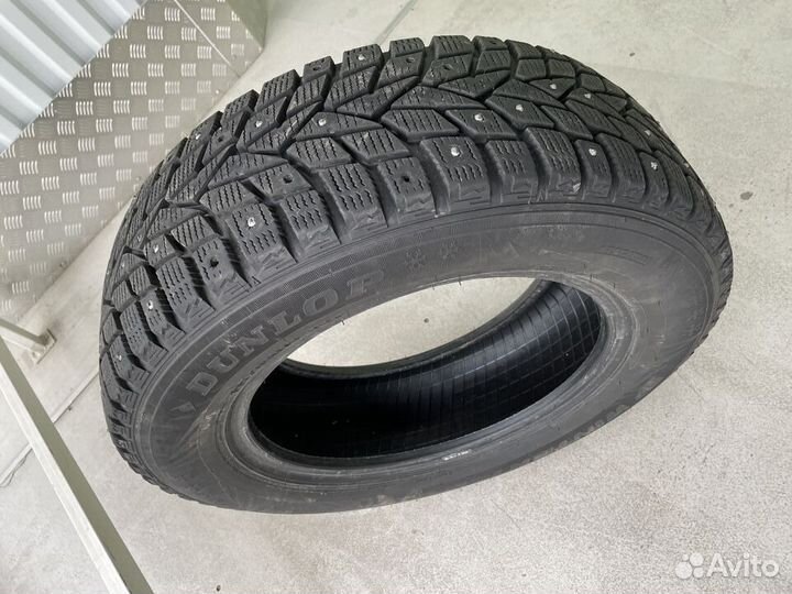 Dunlop SP Winter Ice 02 195/65 R15 95T