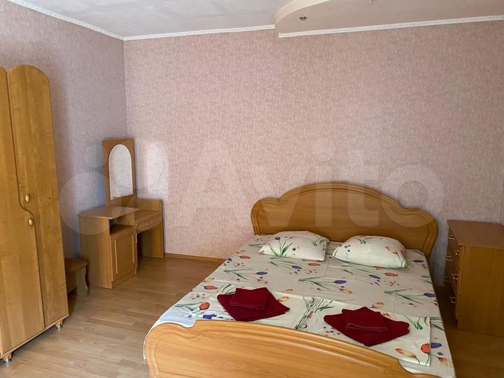 Комната 48 м² в 2-к., 1/1 эт.