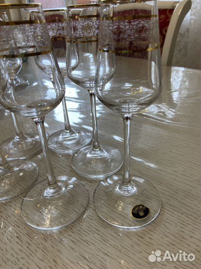 Хрустальные бокалы