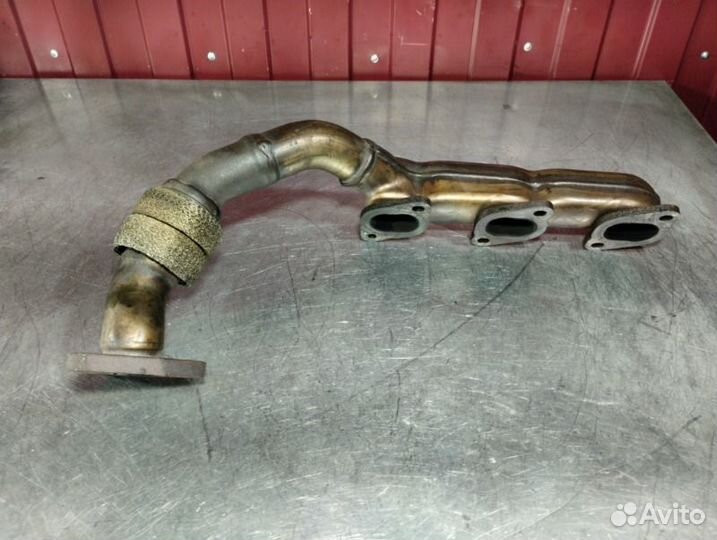 Коллектор выпускной правый Mercedes Cls C219 OM642