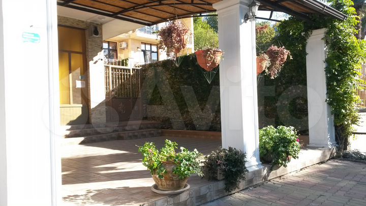 Гостиница, 900 м²