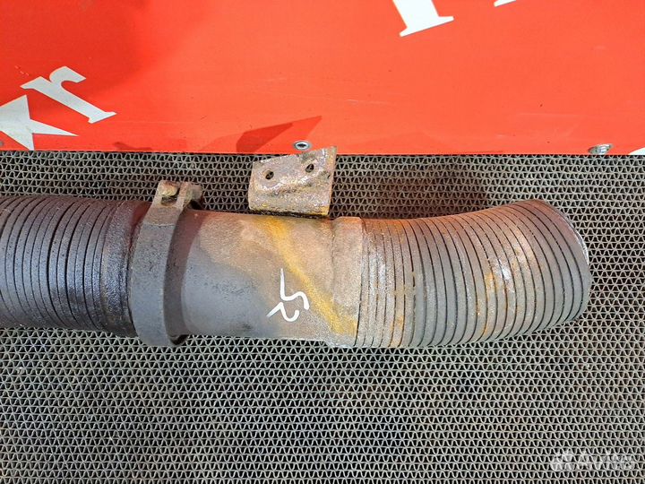 Приемная труба глушителя