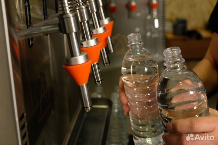 Аппарат для розлива молока и молочных продуктов