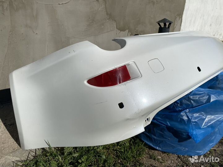 Бампер перед/зад Lexus IS 250