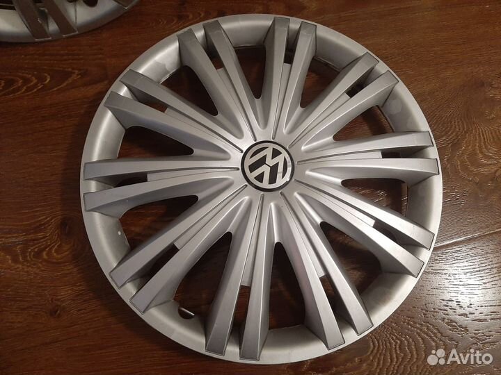 Колпаки на Фольксваген поло r15