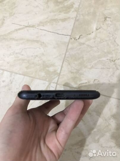 Samsung Galaxy A30, 3/32 ГБ